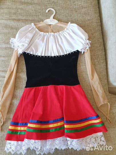 Платье для фигурного катания, тарантелла 146-152