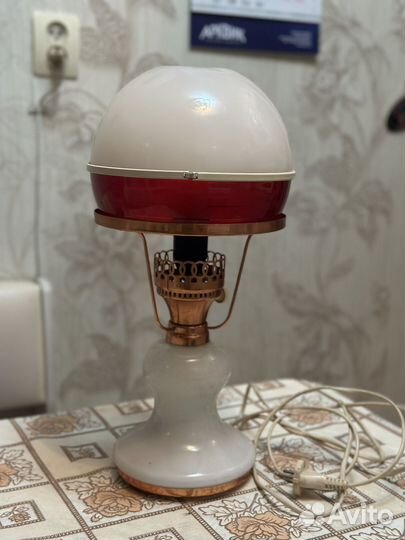 Настольная лампа 