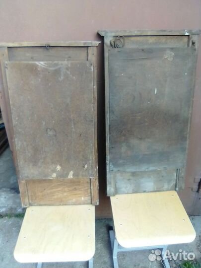 Два старинных зеркала