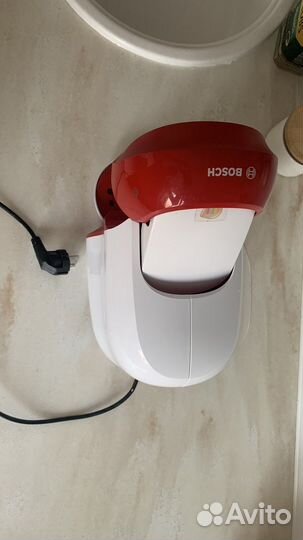 Кофеварка капсульная Bosch Tassimo happy