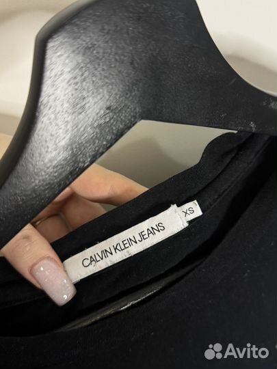 Футболка женская calvin klein