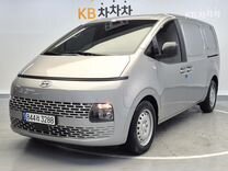 Hyundai Staria 2.2 AT, 2021, 13 000 км, с пробегом, цена 3 650 000 руб.