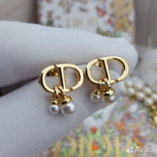 Серьги, чокер, колье, браслет Dior