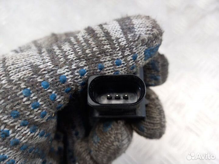 Датчик парковки передний Volkswagen Touareg GP 2.5