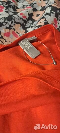 Платье женское много