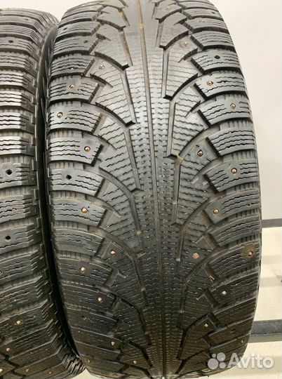 Nokian Tyres Hakkapeliitta 5 285/60 R18 98W