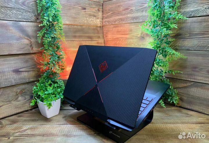 Игровой ноутбук HP omen (1050TI, 16 озу) Рассрочка