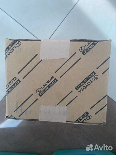 Натяжитель приводного ремня Toyota Land Cruiser