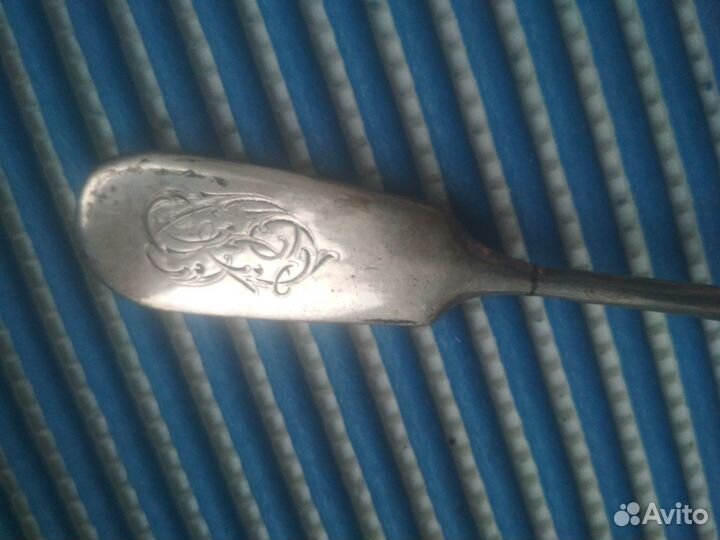 Старинная серебряная столовая ложка 84 пробы