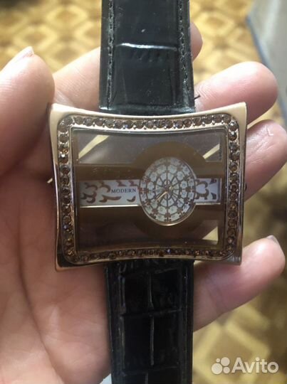 Часы stainless steel back