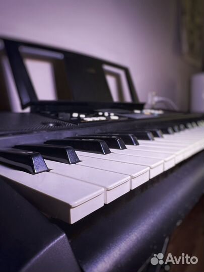 Синтезатор Yamaha PSR-E223