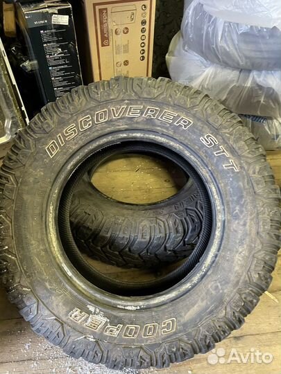 Cooper Discoverer STT 265/70 R17