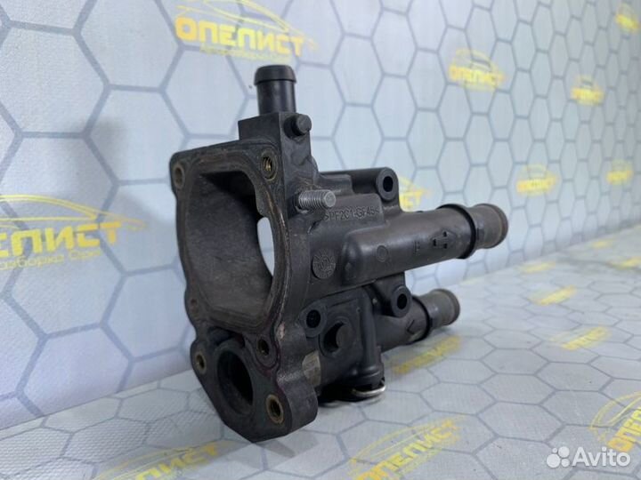 Корпус термостата Opel Astra H Z18XER