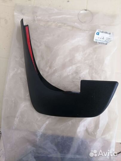 Брызговик задний