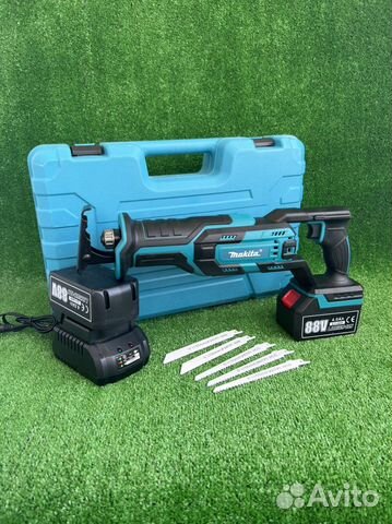 Сабельная пила Аккумуляторный Makita