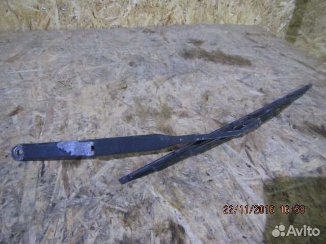 Поводок стеклоочистителя передний левый Geely CK/O