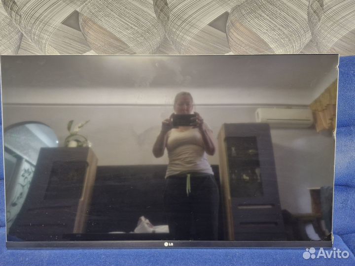 Телевизор LG 47 дюймов на запчасти