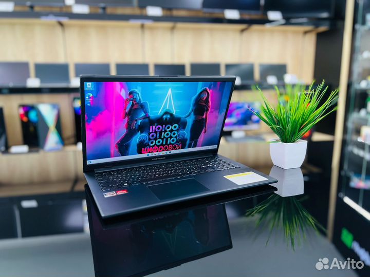 Asus Vivobook IPS Ryzen 5 7250U SSD-512 DDR5-8Gb