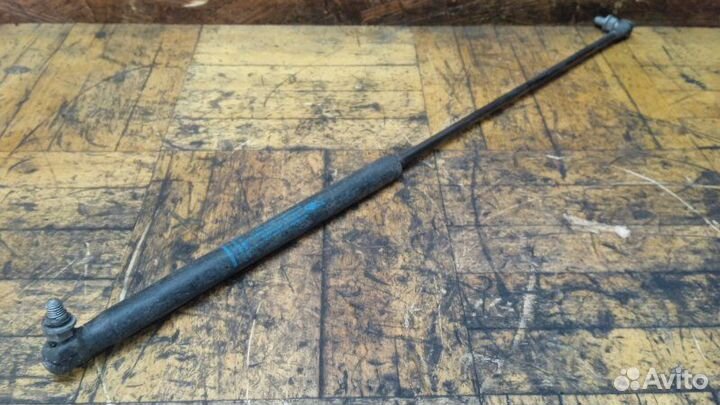 Амортизатор двери багажника Citroen C4 1.6 2006