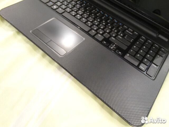 Ноутбук Dell Inspiron 3764/ 1600х900