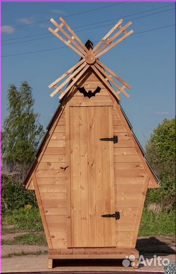 Дачный туалет деревянный WAT895