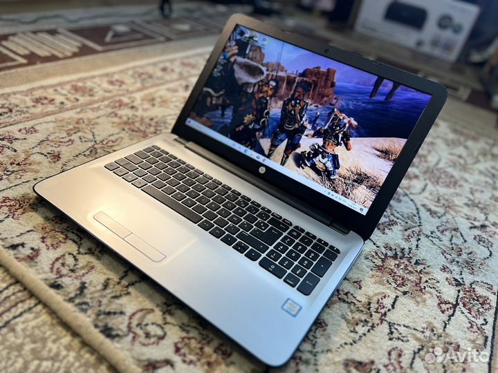 Игровой Ноутбук HP i5-7200u/8гб/500гб/4гб видео