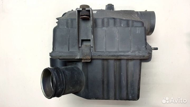 Корпус воздушного фильтра Land Rover Range Rover 2