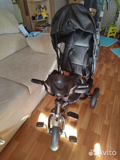 Трехколесный велосипед