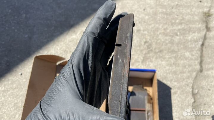 Передние тормозные колодки Wagner