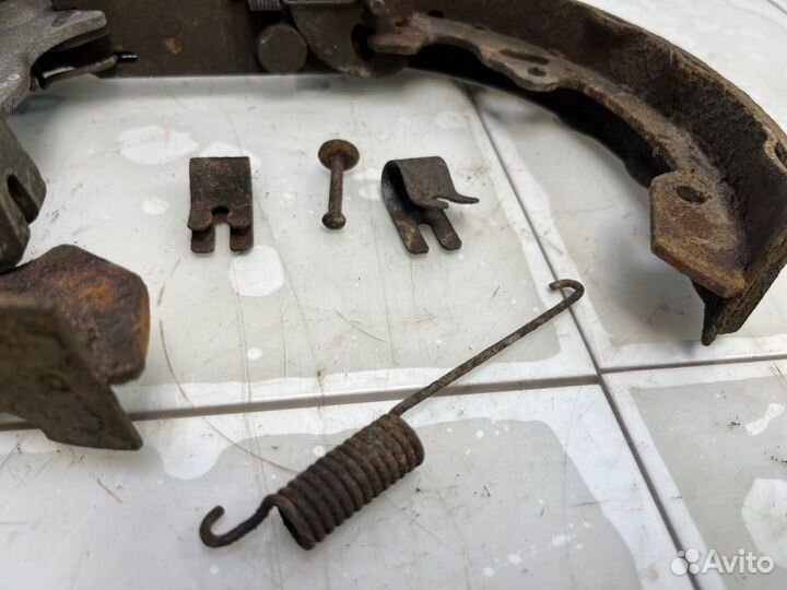 Ремкомплект стояночного тормоза задний Ford Focus