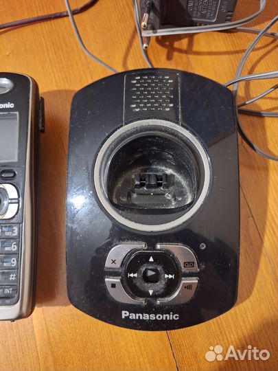 Телефон panasonic