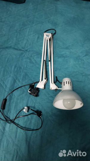 Лампа настольная