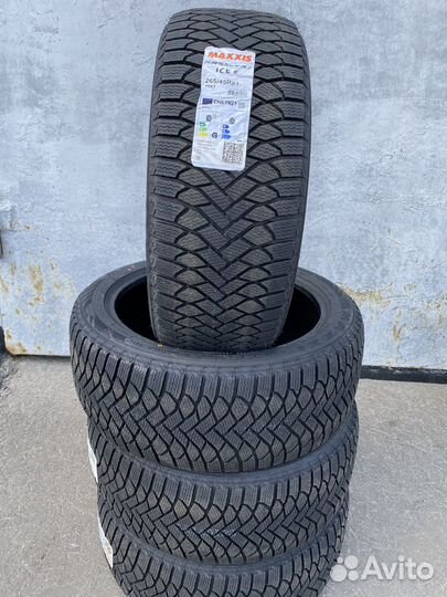 Maxxis Premitra Ice 5 SUV / SP5 265/45 R21 108T