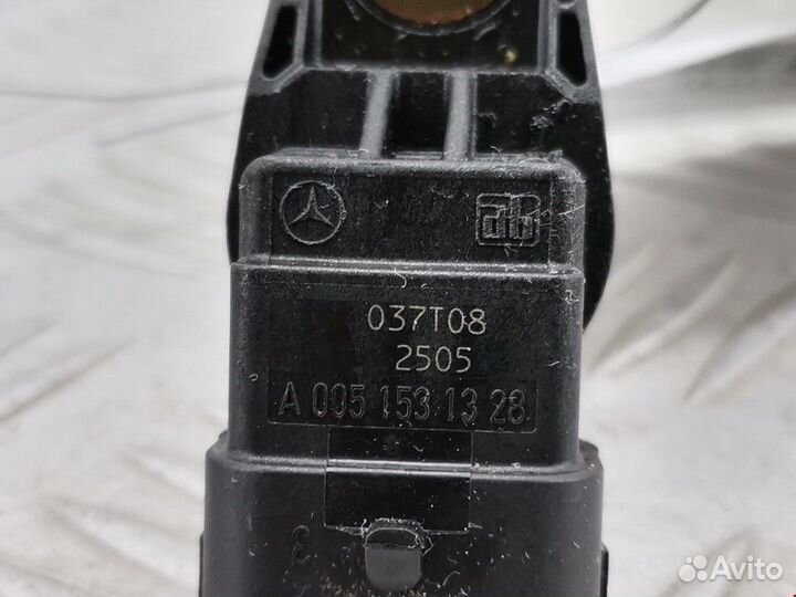 Датчик распредвала Mercedes-Benz C-Класс W204/S204