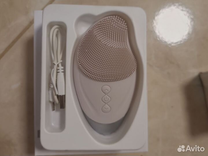 Электрическая силиконовая ультразвуковая щетка