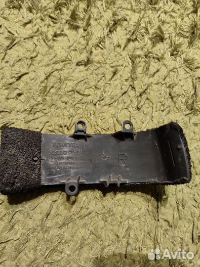 Повторитель поворота в зеркало Toyota rav4