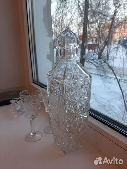 Штоф хрустальный,гост СССР с рюмками