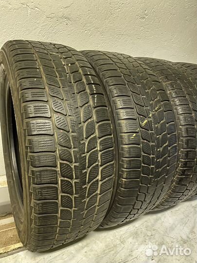 Bridgestone Blizzak LM-25 4x4 215/60 R17 96H