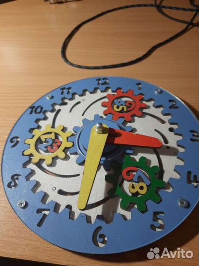 Часы пособие