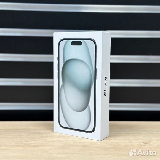 iPhone 15, 256 ГБ