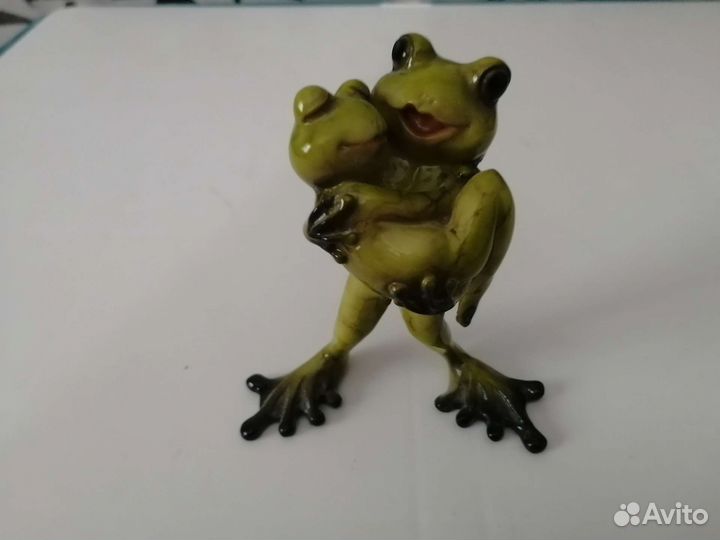 Фарфоровые статуэтки