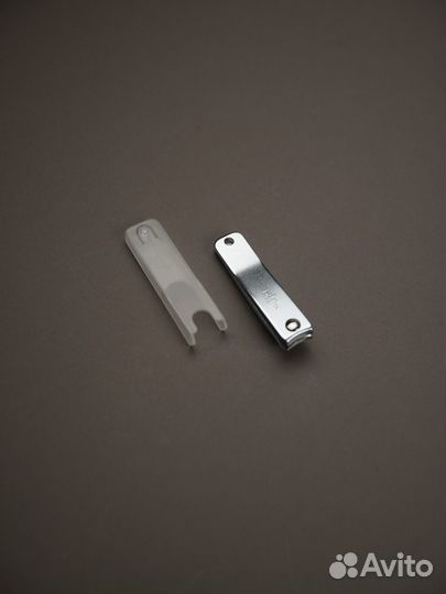 Kanetsune Клиппер для ногтей с контейнер (KD-022)