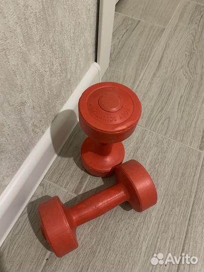 Гантели (1 кг; 3кг;3 кг)