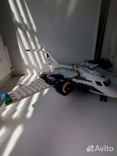 Lego полицейский участок
