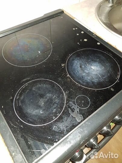 Продам б/у электрическу плиту
