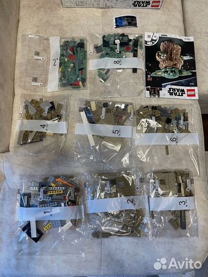 Lego 75318 (повреждена коробка)