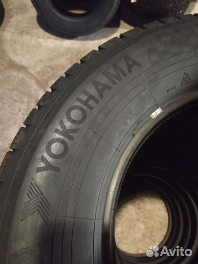 Yokohama BluEarth-Van RY61 205/75 R16