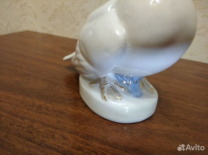 Фарфоровая статуэтка СССР Голубь, Цыпленок