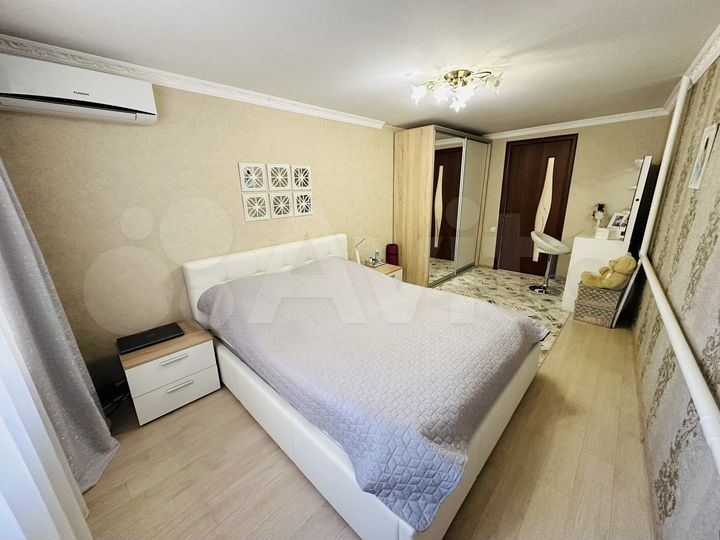 4-к. квартира, 105 м², 1/2 эт.