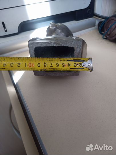 Бюст Ленина